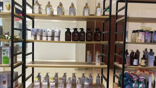 美妆海外代购是真的吗,海外代购美妆靠谱吗