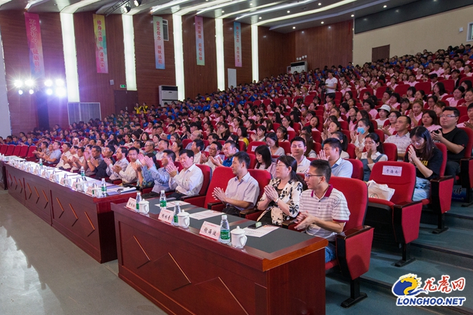 青春健康教育实施意见,在高校怎样开展健康教育