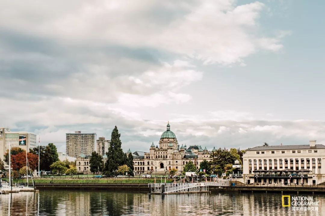 去加拿大必去景点有哪些地方,在加拿大10月中旬旅游地点推荐