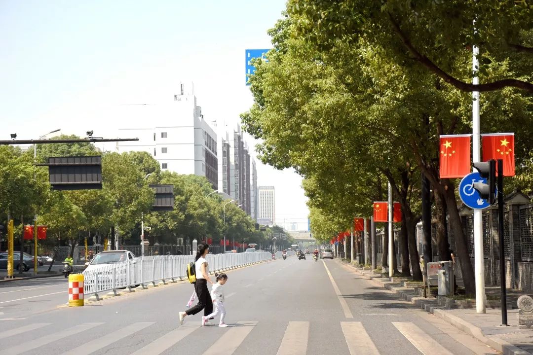 五星红旗你是我的骄傲完整版,五星红旗你是我的骄傲我为你欢呼