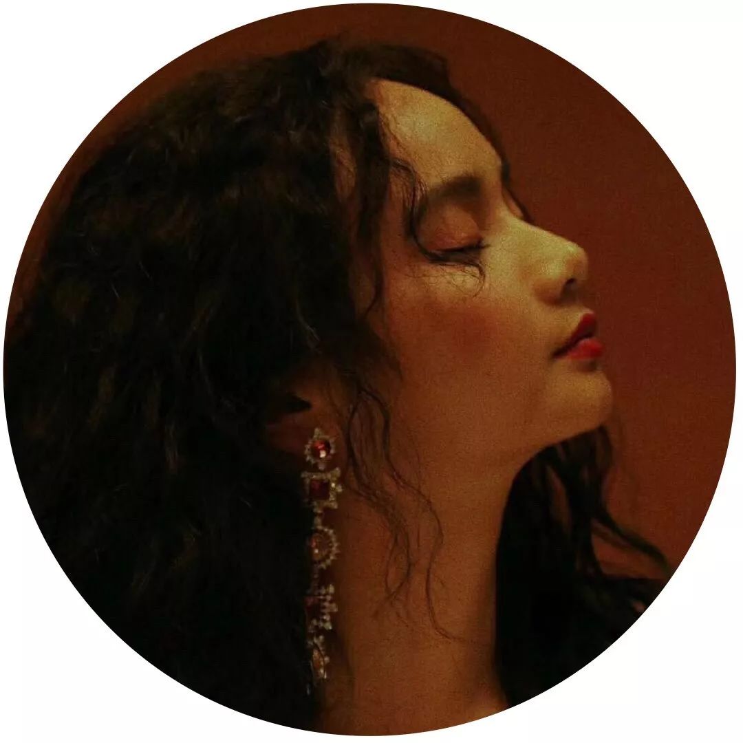 平价女装秋装卫衣,秋装第一波高品质新款重磅来袭