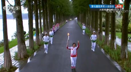 军运会火炬传递哪些地方,军运会火炬传递红安多少名火炬手