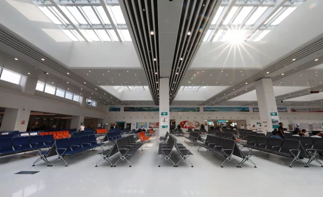 广东肇庆粤运新总站,肇庆粤运汽车总站停运了吗