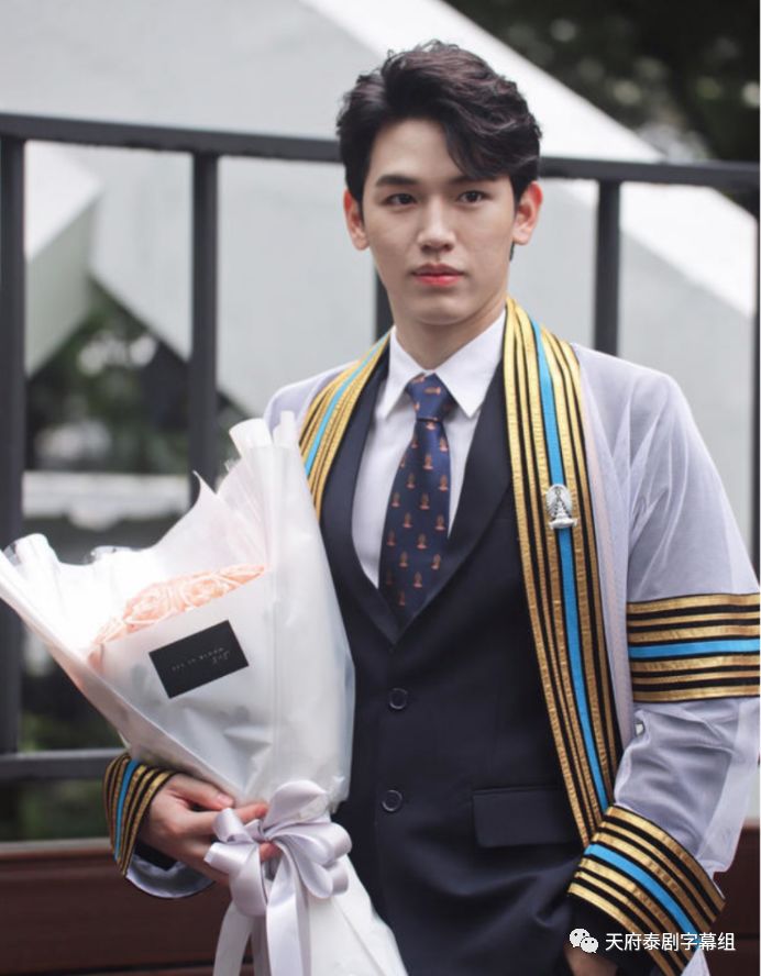 朱拉学霸呆妞四年合作了四部作品