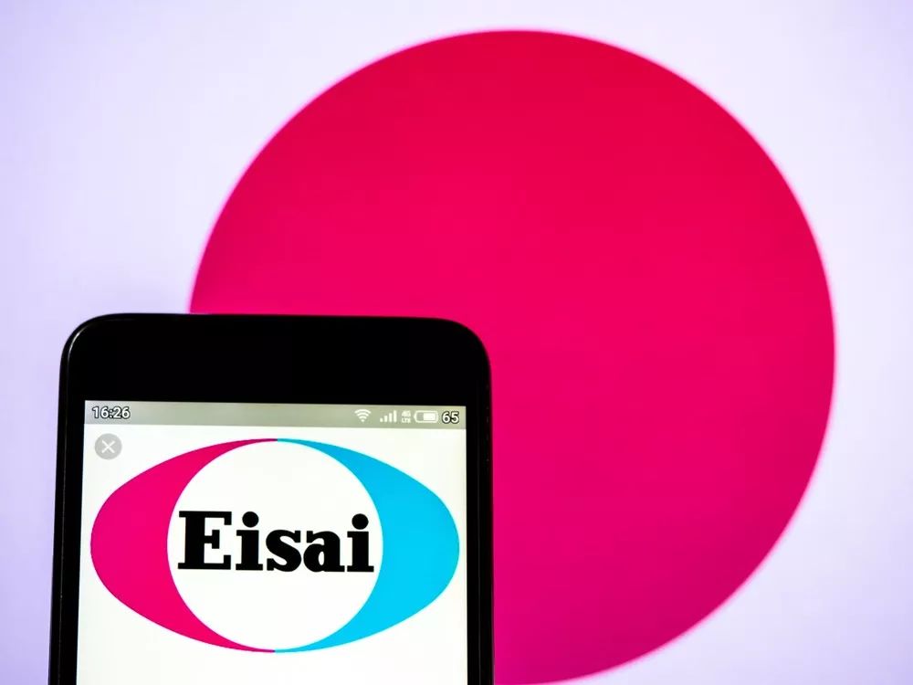 医药健闻周报|雅培CEO的白千里辞职；阿斯利康与欧姆龙达成长期的全球合作