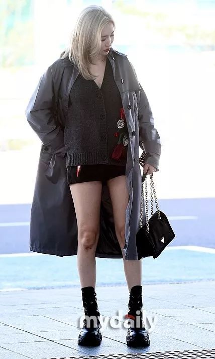 拯救腿粗,马丁靴怎么选择显腿小又年轻