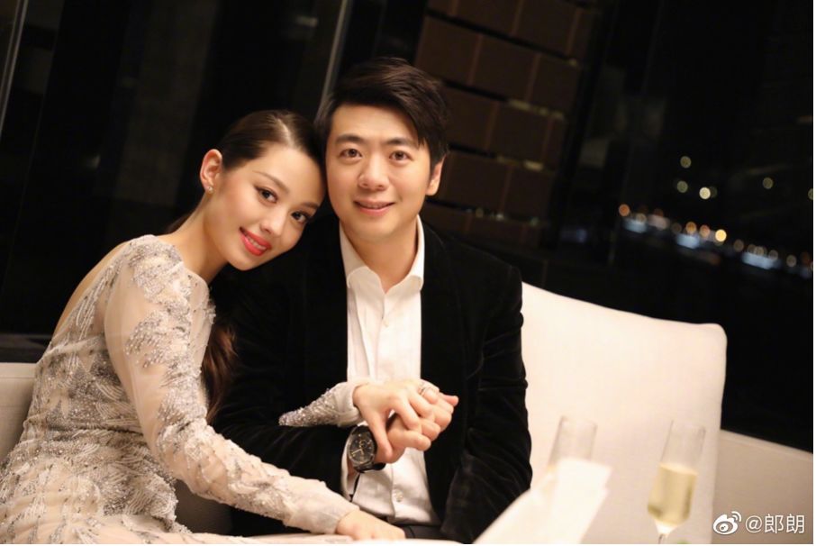 完美女神竟是“宠夫狂魔”？实力圈粉上演浪漫双重奏