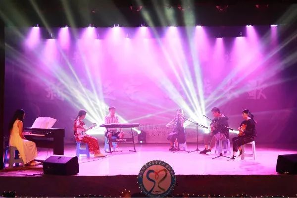 叮！这两场秋日限定演出，你看了吗？