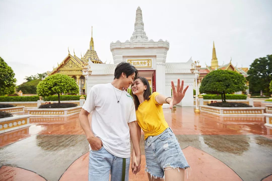 今年方特什么时候有特价年卡,方特两大两小399票在哪儿买