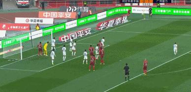 河北华夏马尔康进球,富力4比2扎哈维