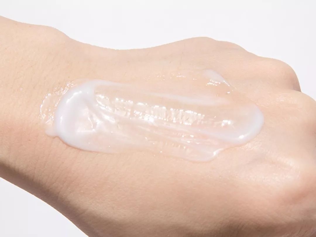 非常好用的一款洁面乳,颜值不输bba年轻人就买它