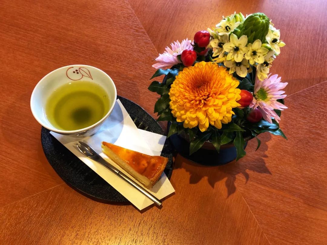 泡全球仅一家的珍珠温泉，上小众景美的雪场滑雪，99%游客都不知道的日本玩法