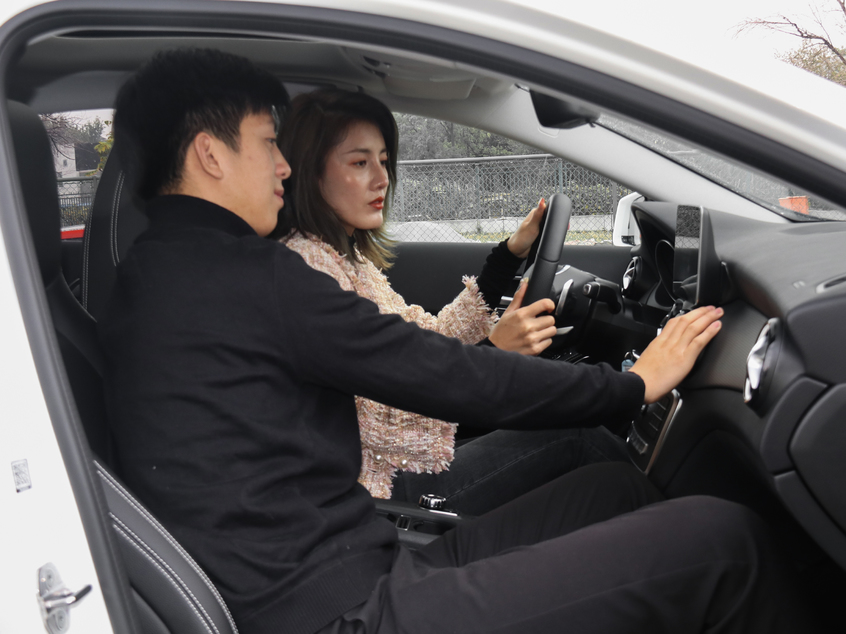 gla对比q2l,q2和gla哪个更值得买