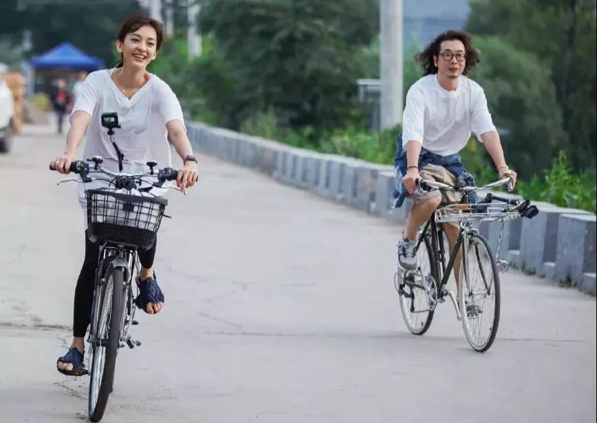 那些嫁给了爱情的女生现在幸福吗,那些嫁给爱情的女人最后怎么样了