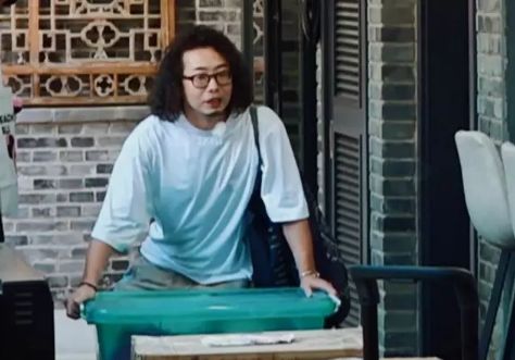 那些嫁给了爱情的女生现在幸福吗,那些嫁给爱情的女人最后怎么样了