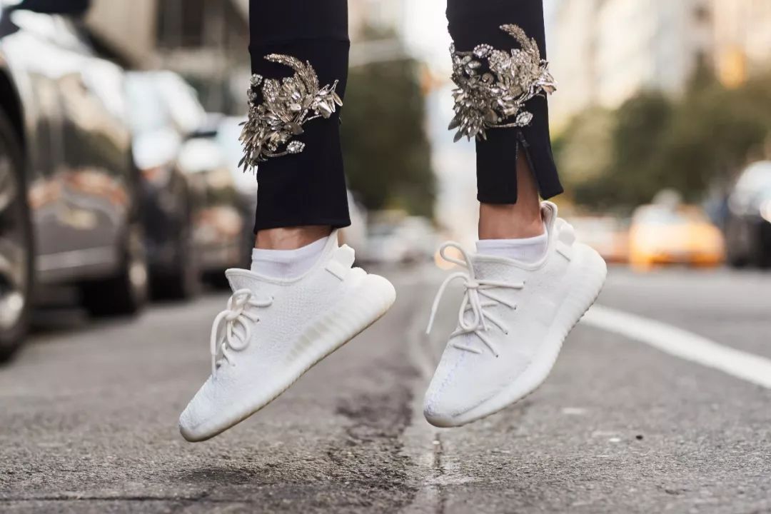 女生买鞋推荐平价,换季应该买什么鞋比较便宜