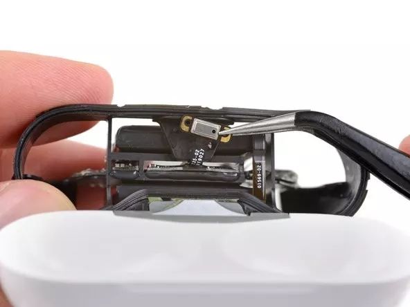 苹果airpodspro拆修过能看出来么,苹果正品airpodspro拆解