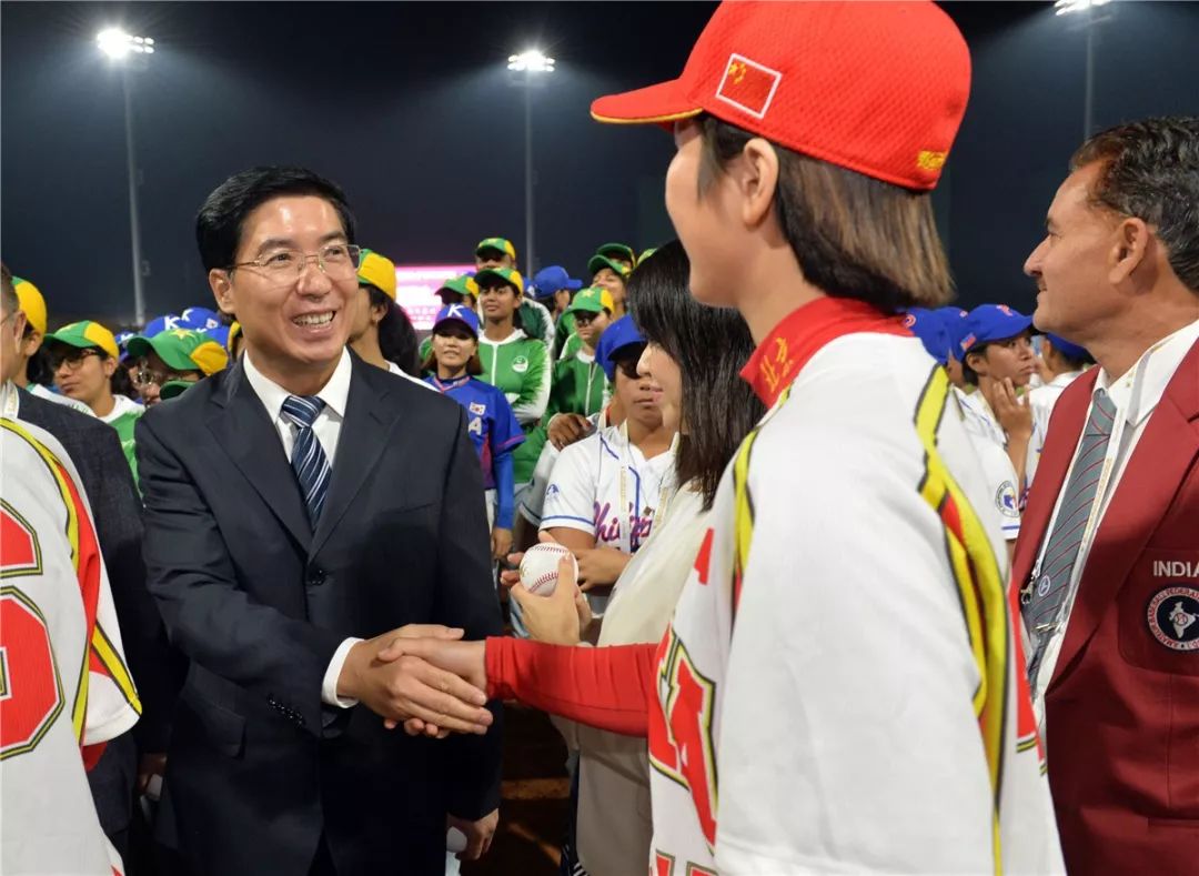 万众瞩目的一场比赛,万众瞩目运动会