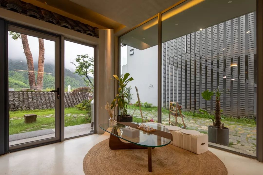 海景绝美民宿一日游,离主城1小时车程的风景民宿推荐