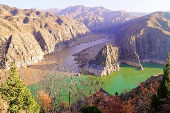 甘肃永靖黄河风景视频,甘肃永靖县黄河