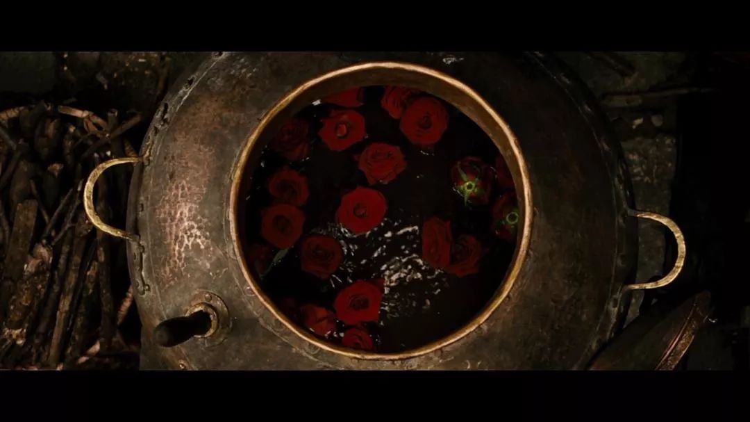 我从巴黎，买了一瓶盐