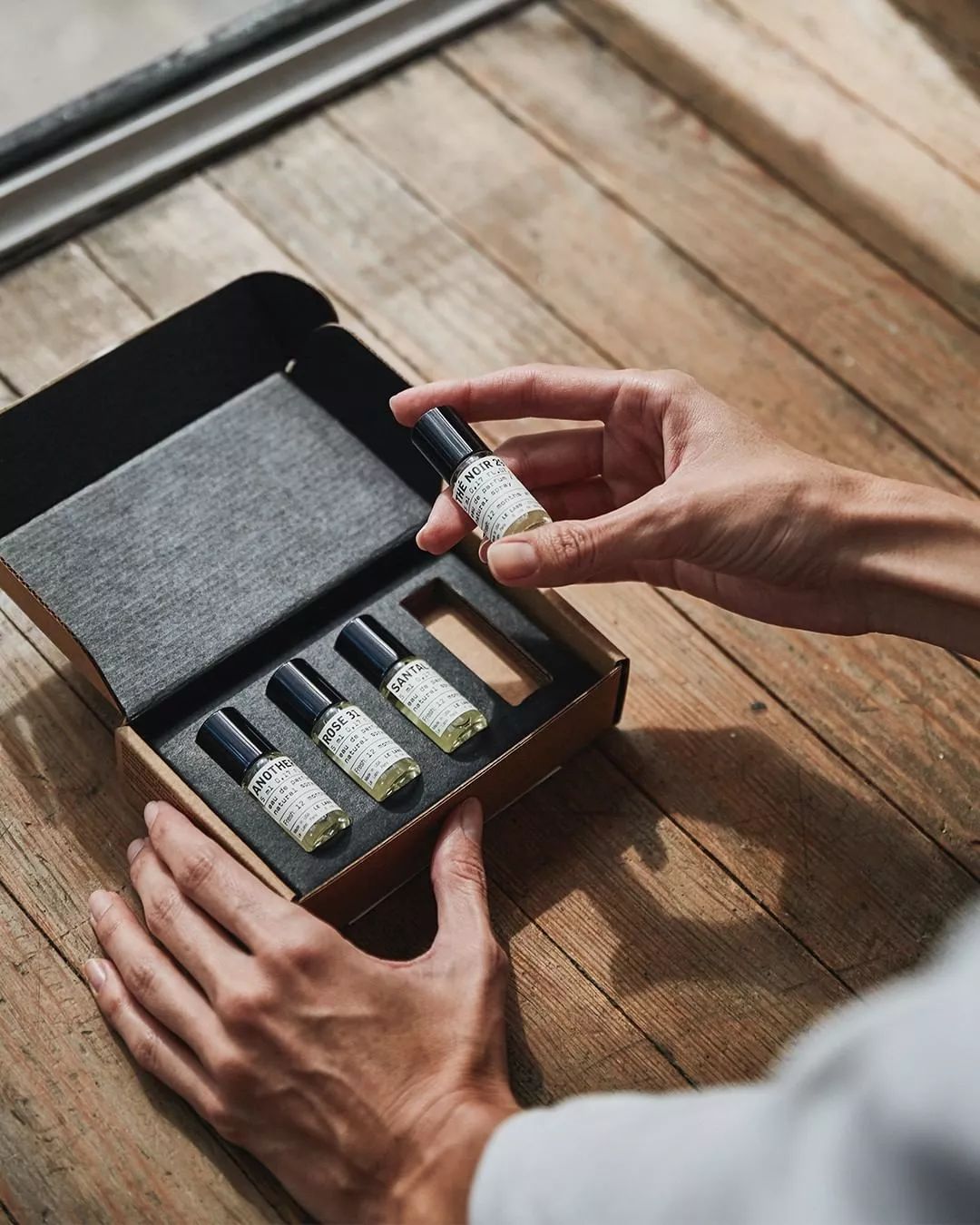 再火的衣服没有这个细节，也很难精致起来