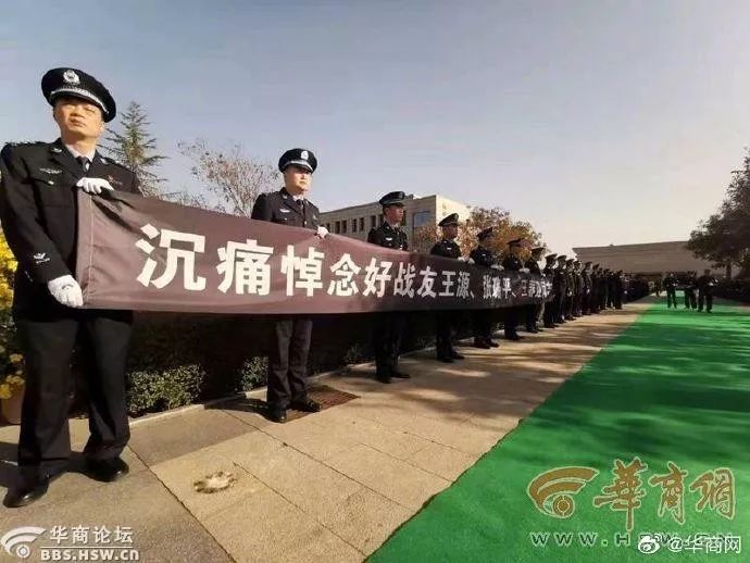 最陕西|被学生“坑”了？高校外教每天拎着自行车前轮去上课