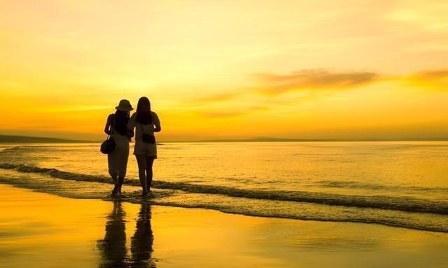 梦中掉牙是什么意思,梦中梦到自己掉牙是怎么回事