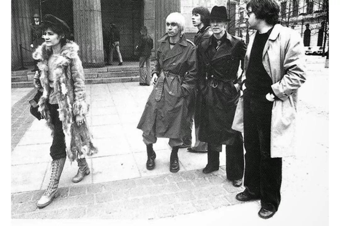 burberry绅士,burberry风衣高质量男性