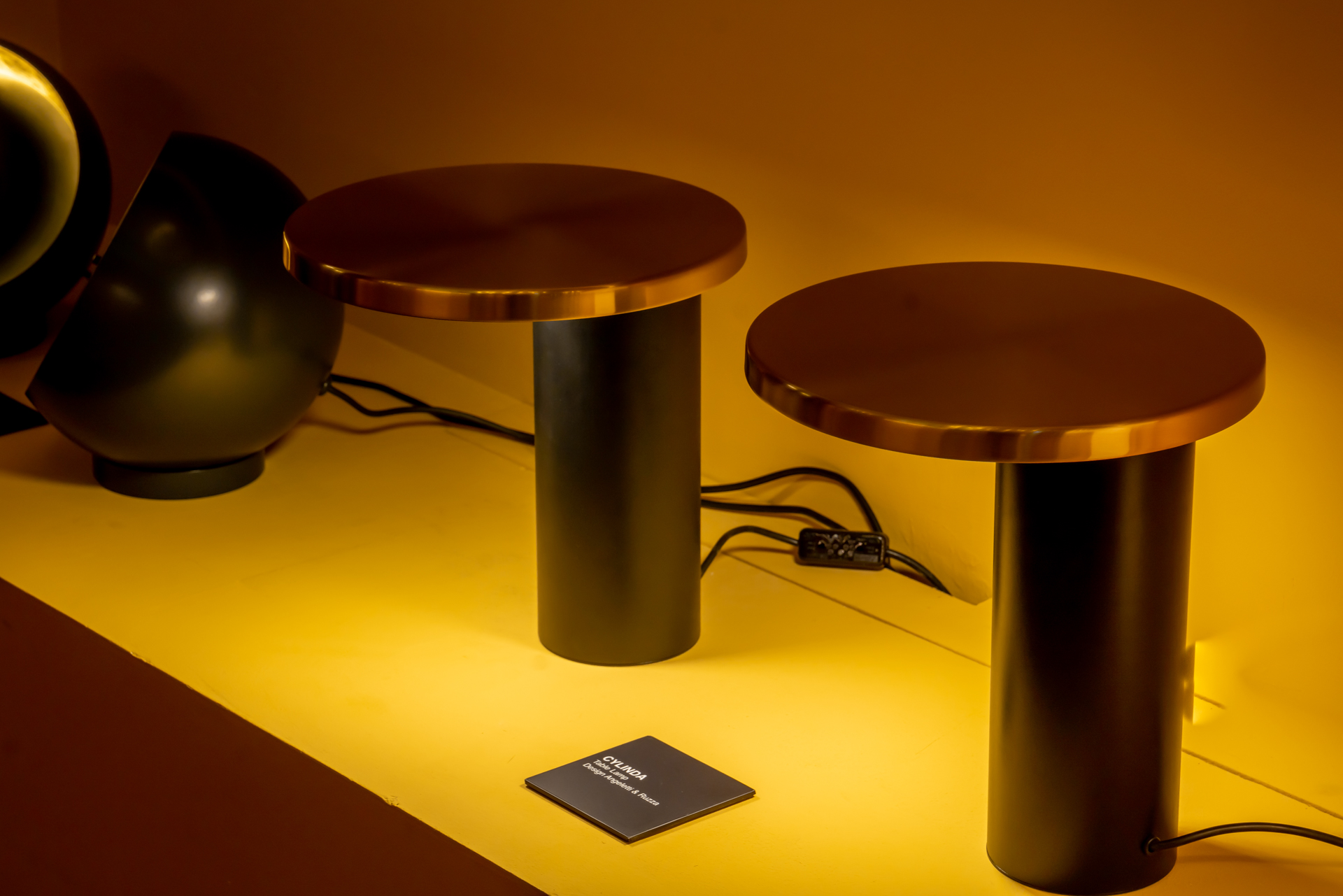 家天地DomusTiandi再携Minotti,Oluce惊艳2019米兰上海展