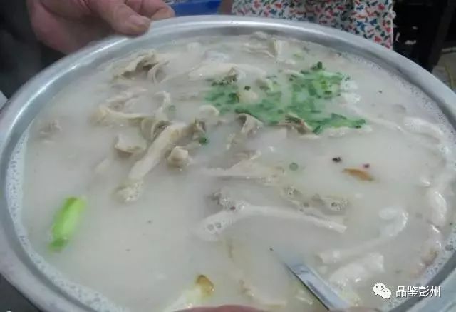 彭州许你一个七彩的世界,来彭州带你看海