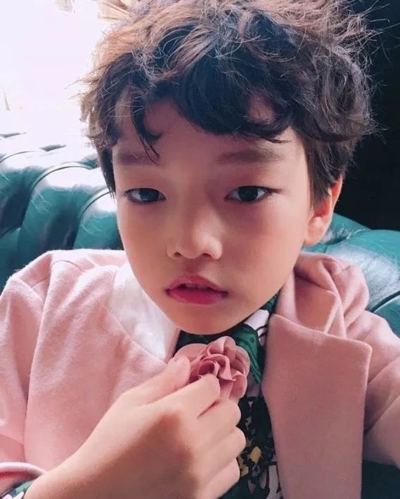 iu林允儿衣服,林允儿iu私服