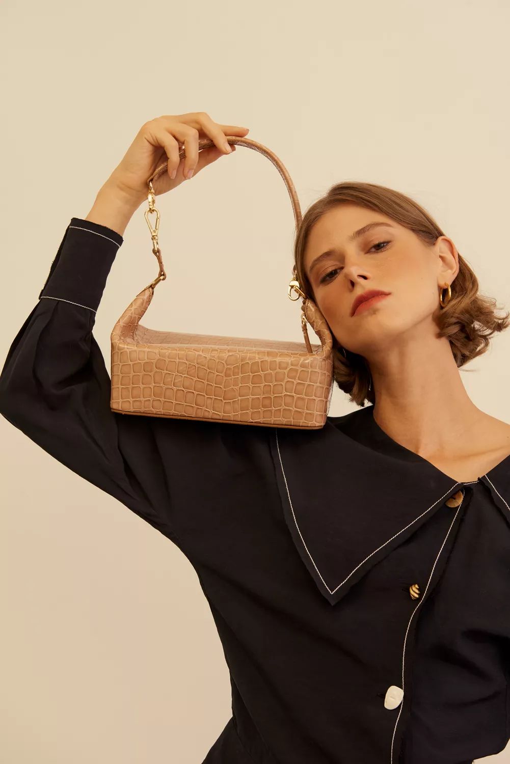 欧阳娜娜的名牌包包,欧阳娜娜的平价包包