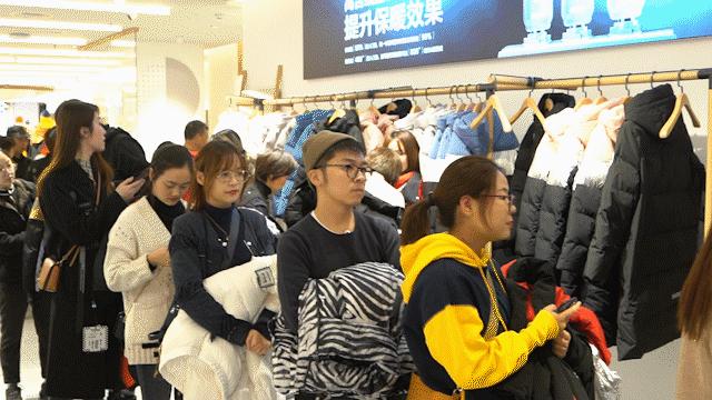 最in的春季穿搭大全,波司登走秀款李宇春