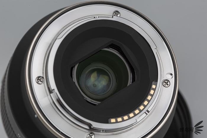 腾龙24mmf2.8定焦镜头视频测试,腾龙最新e卡口镜头