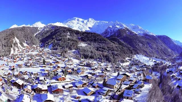 旅游结束又继续回到岗位搬砖了,旅游上班再也感受不到状态了