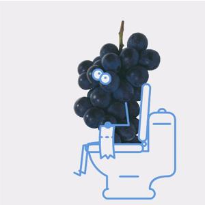 这张图非常火，很多网友留言说：这个星星就不知道把板凳往前挪一挪吗？