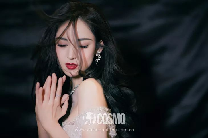 美人计|杨超越爬完长城“脱发”了？妹妹你太耿直了8