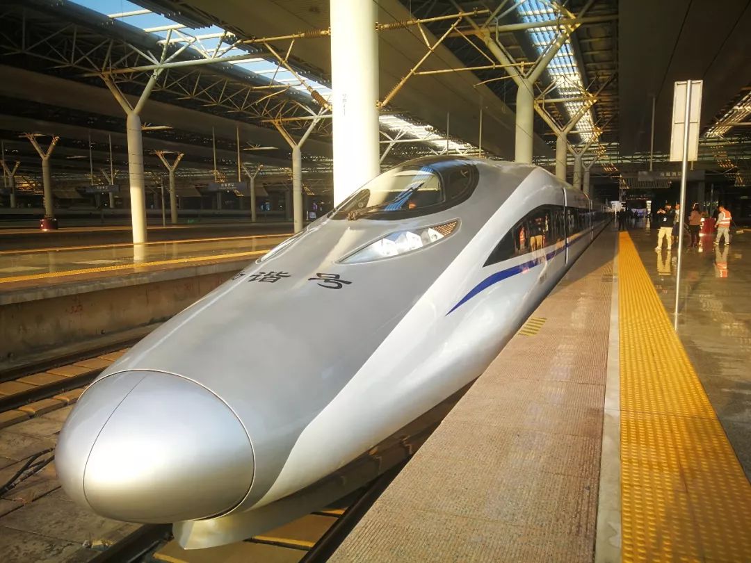 昌赣高铁跨线管内列车时刻表,昌赣高铁通车赣州到郑州