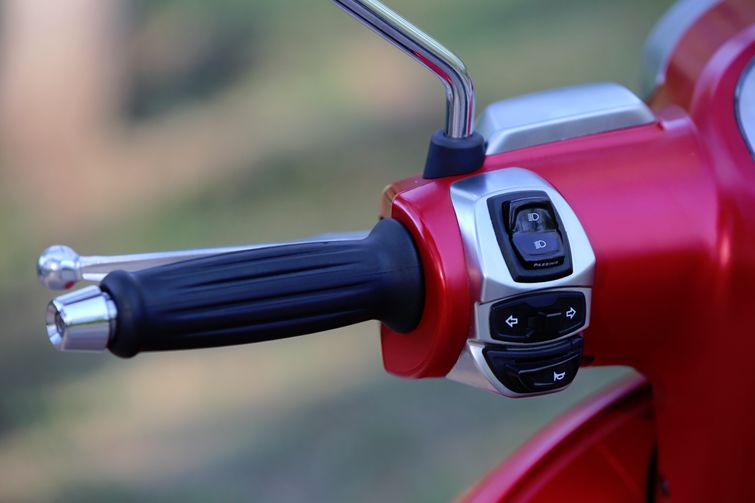 标致django150sport座高多少,两万左右复古踏板推荐