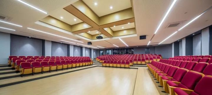 拒绝“千校一律”,浙大教院附中完成漂浮立体校园