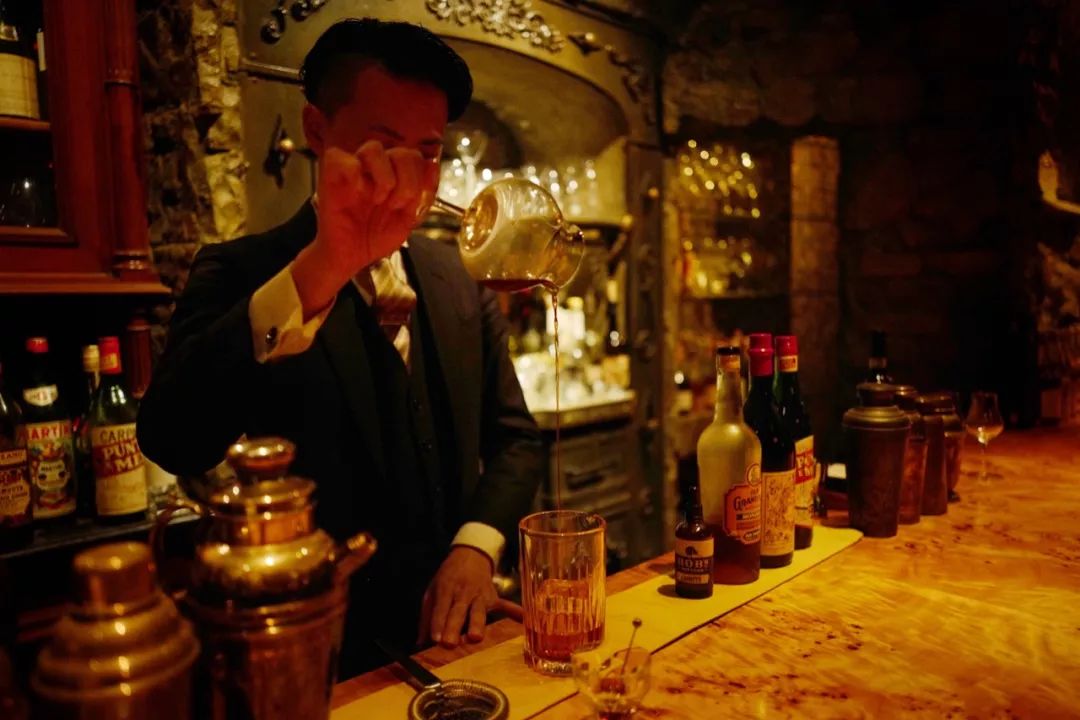 年末巨献：东京酒吧行状录