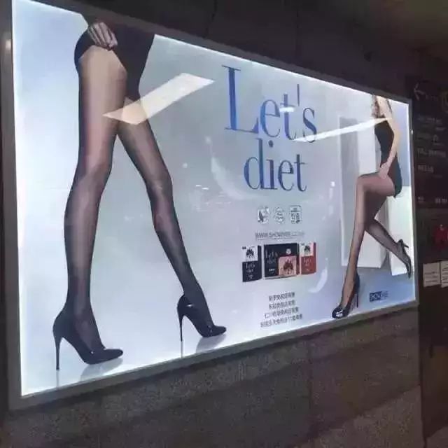 穿衣小技巧冬天这样穿很显腿长,冬天穿什么腿不冷还轻松不显臃肿