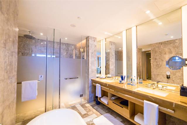 三亚自由行攻略酒店推荐,三亚旅游全攻略酒店推荐