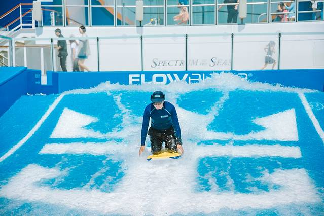 缱绻冬日，一场关于夏日游轮的狂欢礼赞