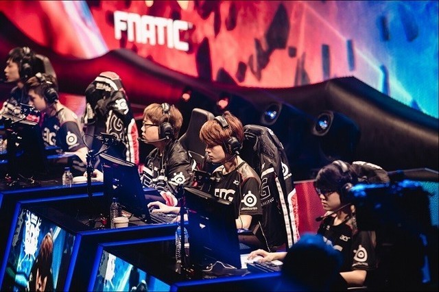 5大装备走向独立2019年电竞行业化驶入快车道