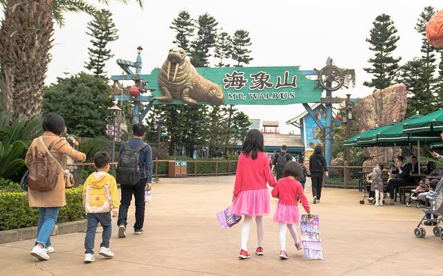 珠海长隆海洋王国海底夜宿,珠海长隆海洋王国鲸鲨馆海底区