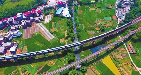 京张铁路百年变迁见证视频,百年党史纪录片京张铁路