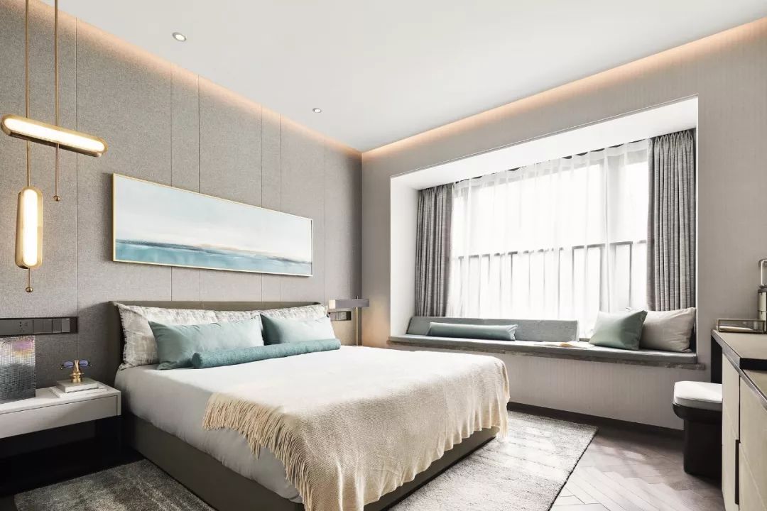 低调平实的叙事向度，于日常生活拾趣