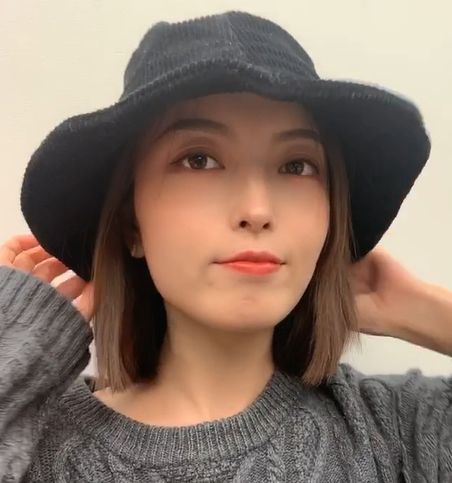 今冬尝试3款时髦帽子,今年最流行的时髦帽子